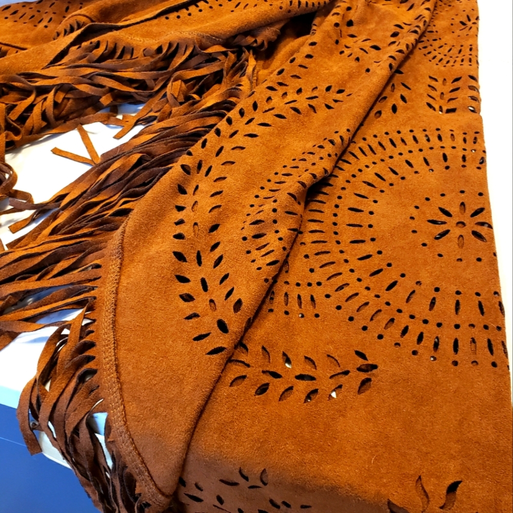 FAUX SUEDE LASER CUT SCARF